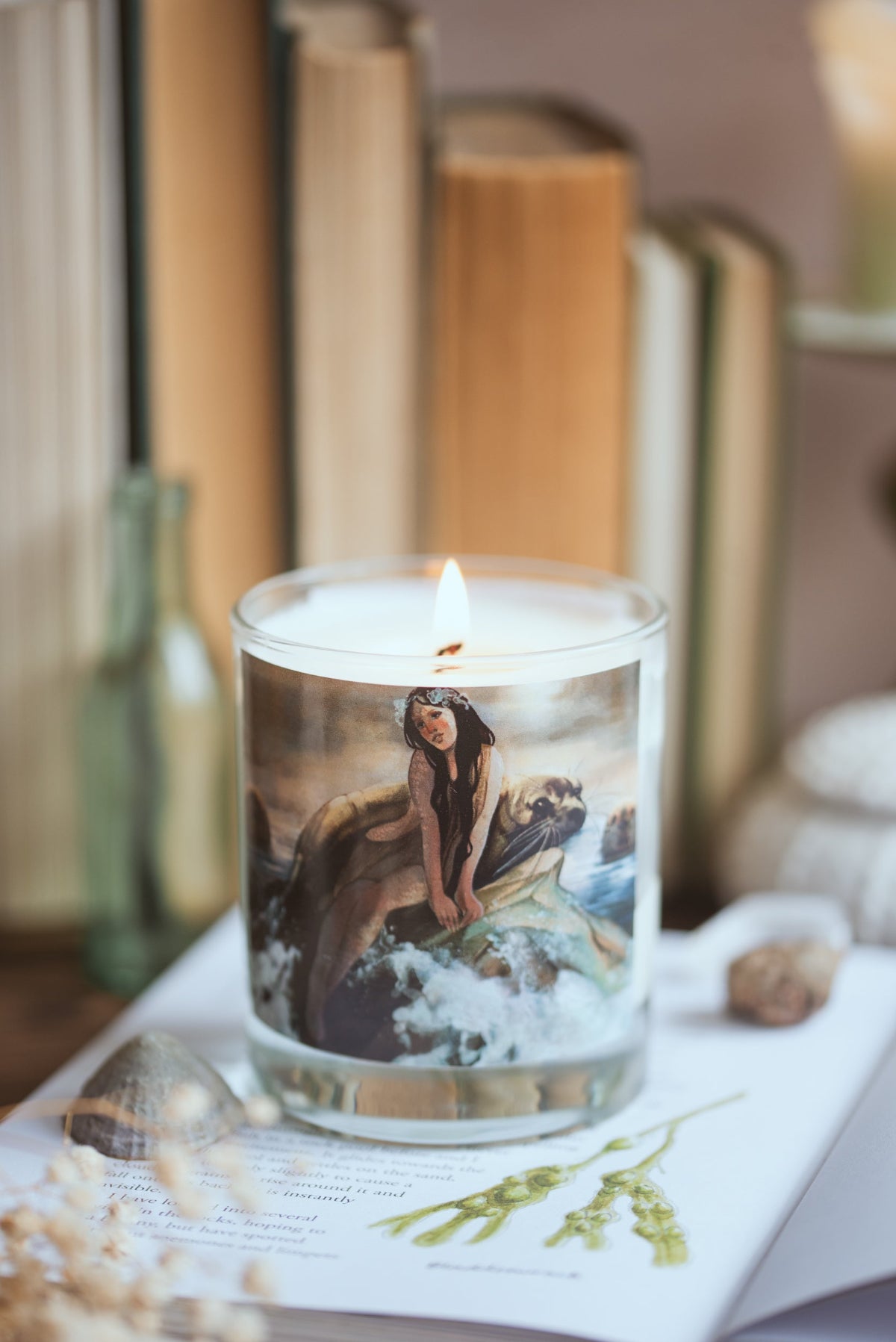 Selkie Tide aromatherapy candle with lemon verbena, lavender, ylang ylang & cedarwood – Black Mountain Candles